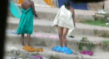 sex one piece truyện Cô trải dài trên dương vật của một người phim xx đàn ông trẻ hơn.