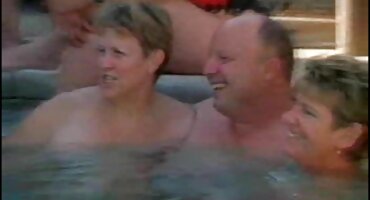 phim sex viec nam Trói một cô gái sex vip với bím tóc và fucked. Mẹ kiếp trong đít.